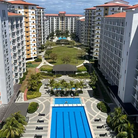 A&J Luxury Suite Staycation - Field Residences
