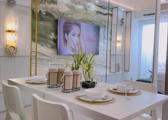 公寓式飯店 A&j Luxury Staycation - Field Residences